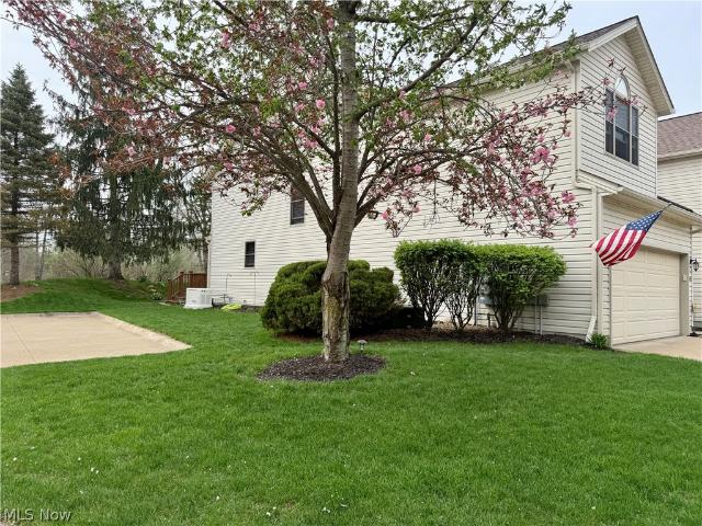 Condo for sale in Grafton, Ohio