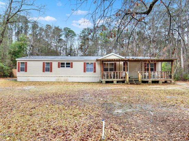 House for sale in Ellabell, Georgia