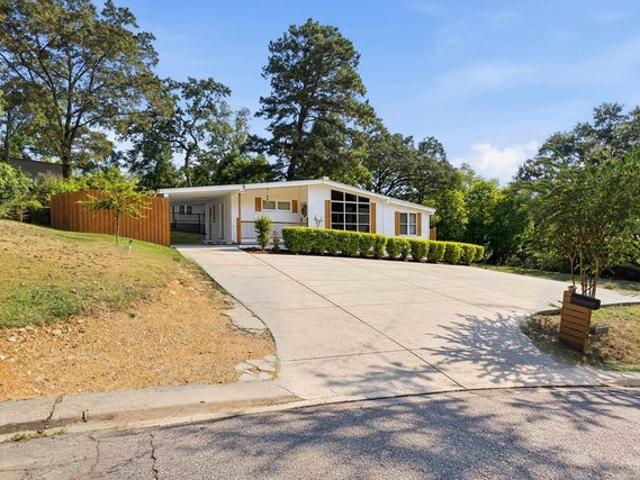House for sale in Fairfield, Alabama