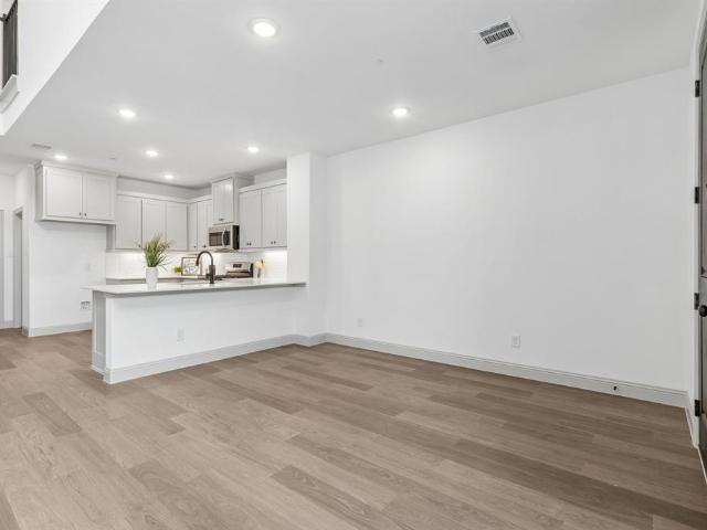 Townhouse for sale in Allen, Texas