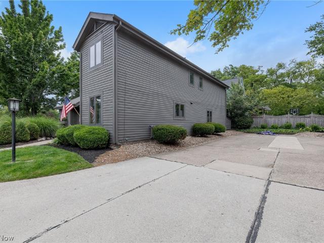 Condo for sale in Westlake, Ohio