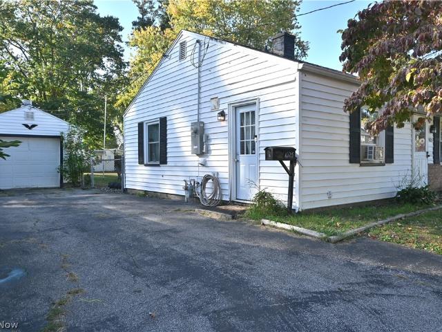 House for sale in Harbor, Ashtabula