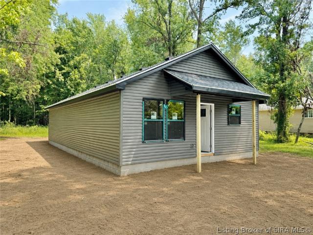 House for sale in Austin, Indiana