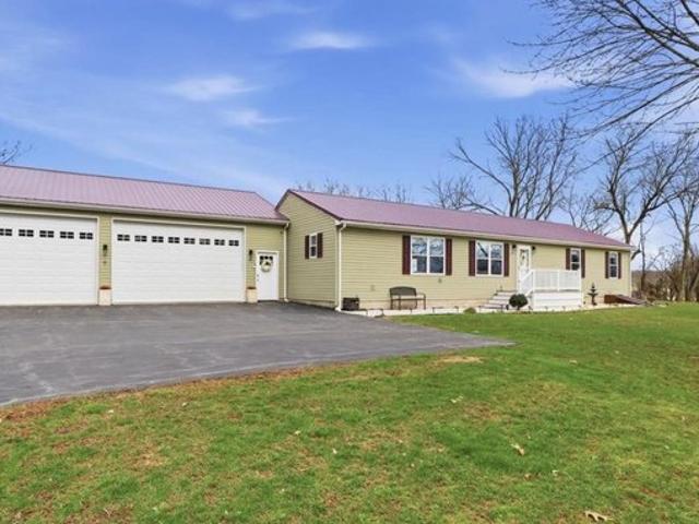 House for sale in Windsor, Pennsylvania
