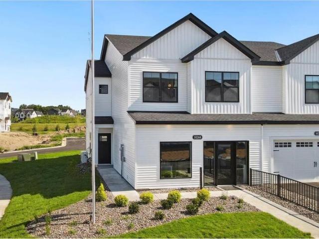 Townhouse for sale in Victoria
