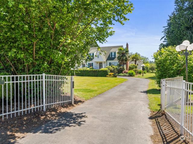 House for sale in Centralia, Washington