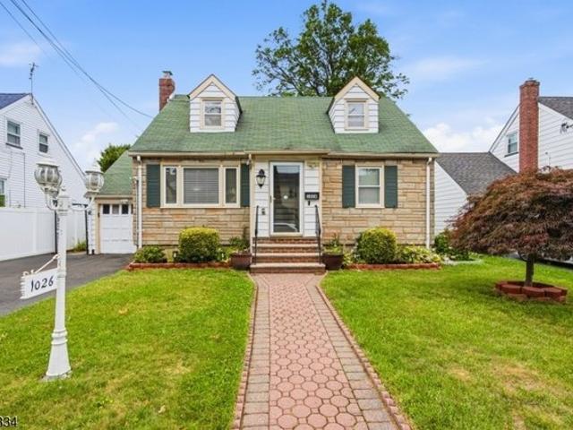 House for sale in Asbury, New Jersey