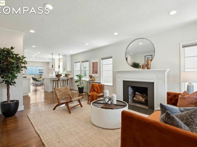 House for sale in Alameda House for sale in Alameda