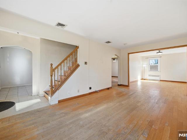 House for sale in Fort Lee, New Jersey