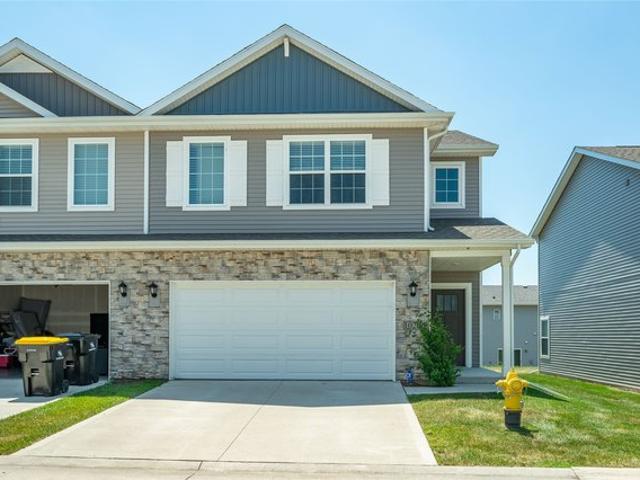 Townhouse for sale in Waukee, Iowa