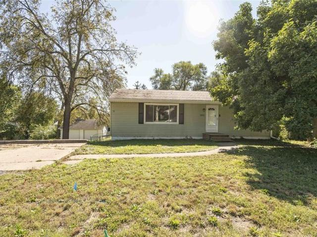 House for sale in Des Moines, Polk County