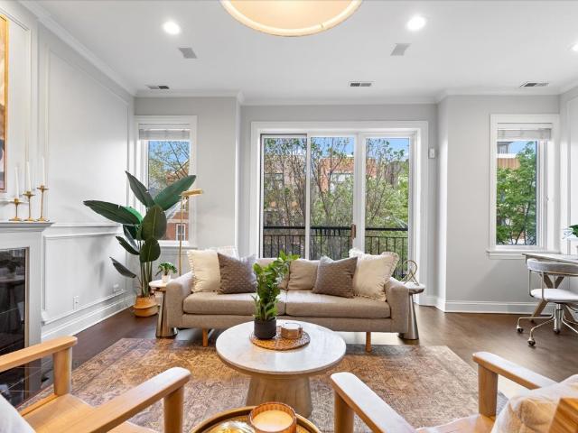 Condo for sale in Chicago Park, Illinois