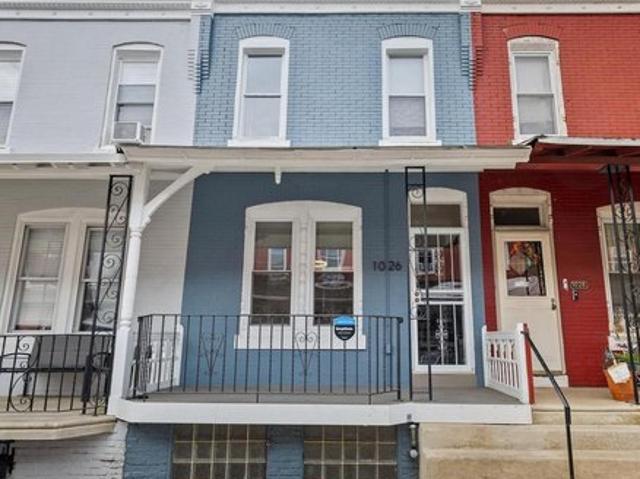 Townhouse for sale in Philadelphia, Pennsylvania
