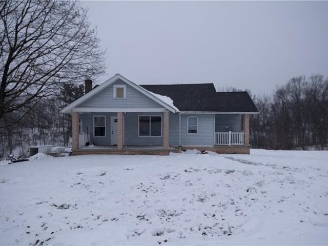 House for sale in New Alexandria, Pennsylvania