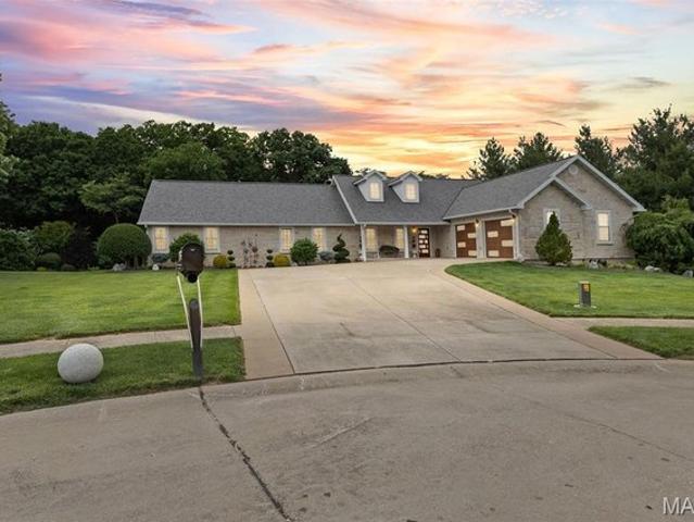 House for sale in Jersey, Illinois