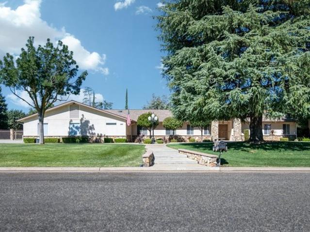 House for sale in Madera, Madera County