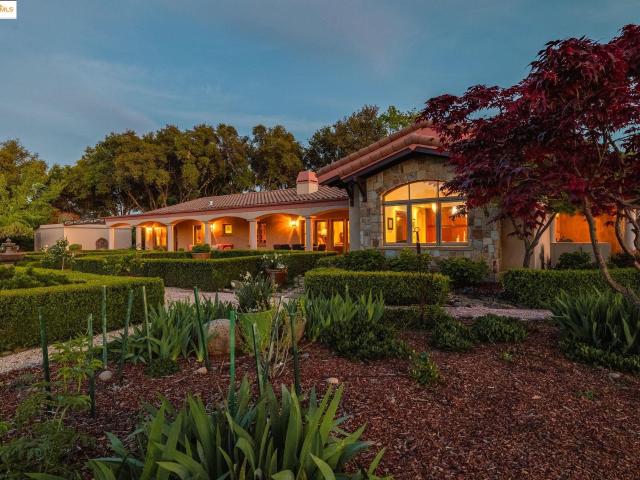 House for sale in Columbia, California