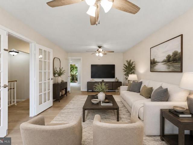 Townhouse for sale in Virginia