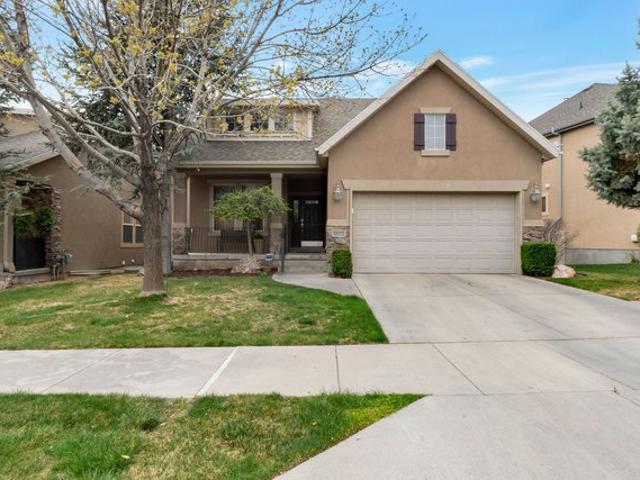 House for sale in Sandy, Utah