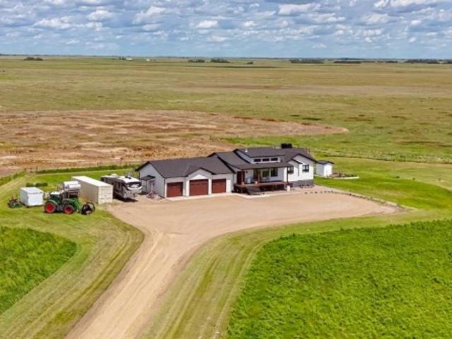 House for sale in Alberta