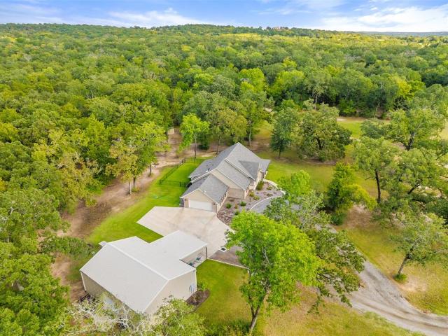 House for sale in Henderson, Texas