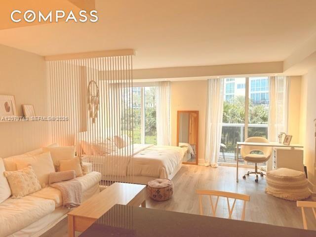 Property for rent in Bal Harbour, Florida