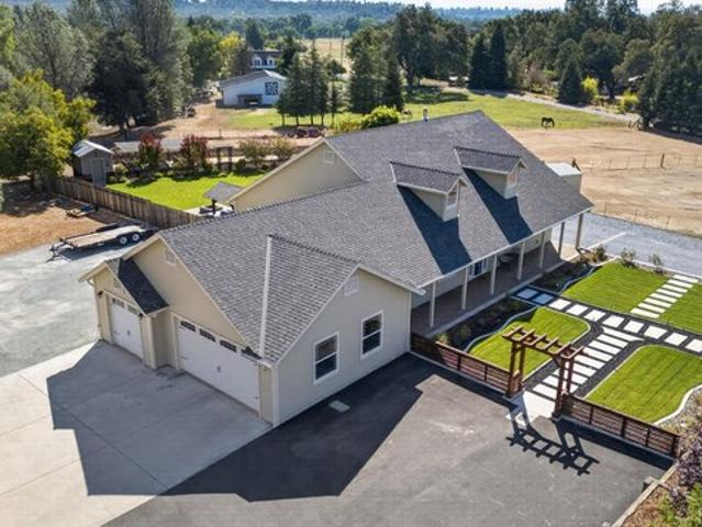 House for sale in Shasta, California