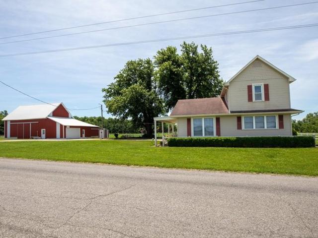 House for sale in Bourbon, Indiana