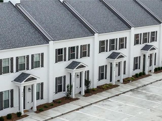 Condo for sale in Auburn, Alabama