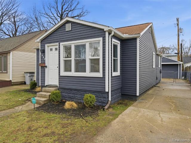 House for sale in Hazel Park, Michigan