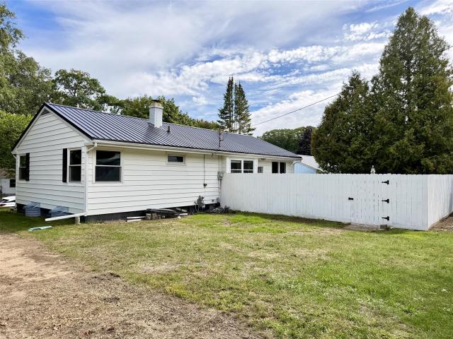 House for sale in Ludington, Mason County