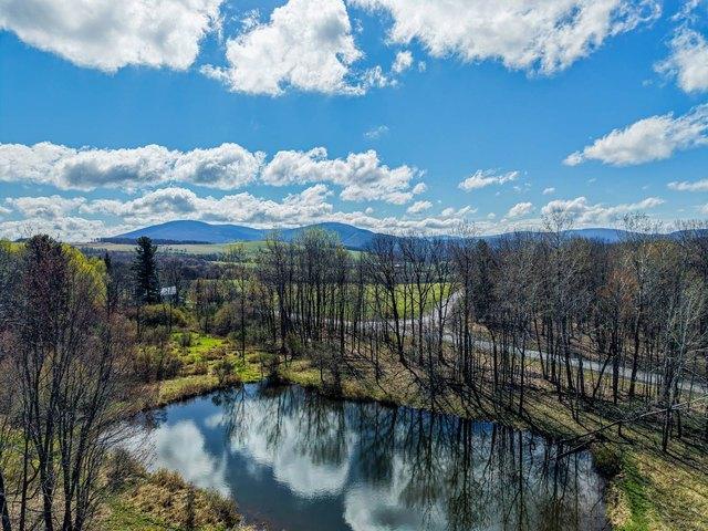House for sale in Harpersfield, New York
