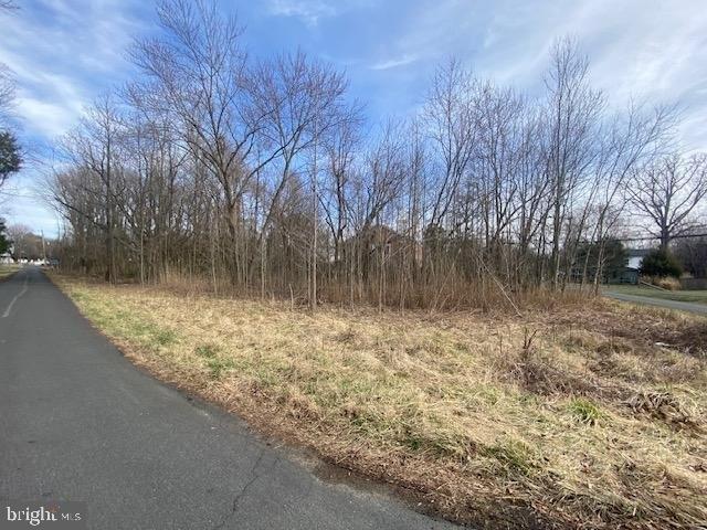 Land for sale in Davidsonville, Maryland