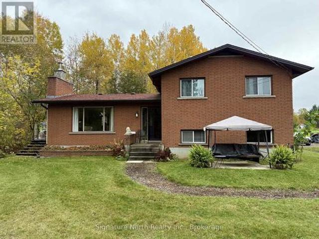 House for sale in Thunder Bay, Northwestern Ontario