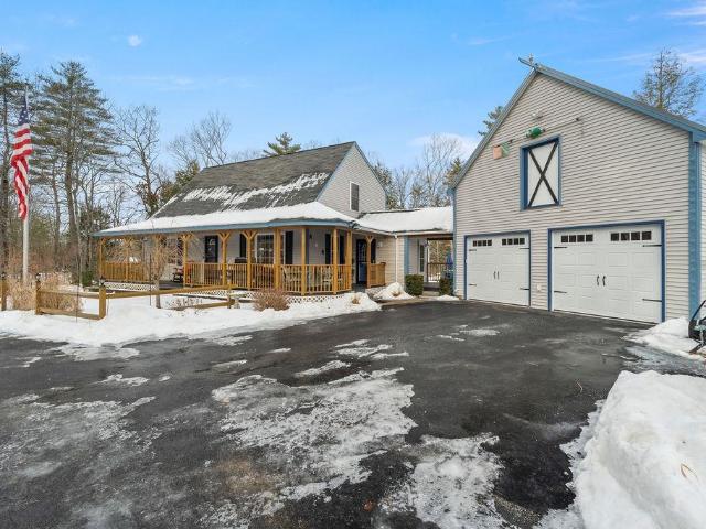 House for sale in New Hampshire