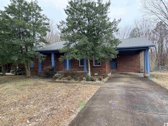 House for sale in Mayfield, Kentucky