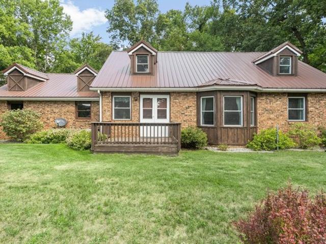 House for sale in Middlebury, Indiana