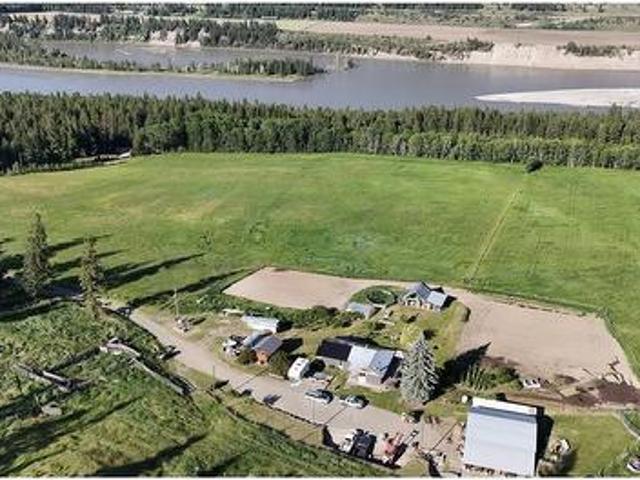 House for sale in Hanceville, British Columbia