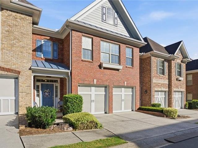 Townhouse for sale in Johns Creek, Georgia