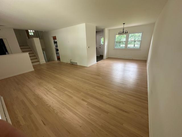 House for sale in Deerfield