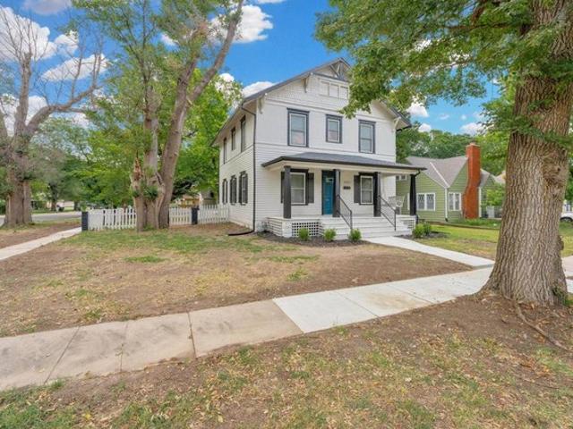 House for sale in Augusta, Butler County