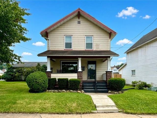 House for sale in New Castle, Pennsylvania