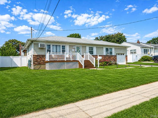 House for sale in Babylon, New York
