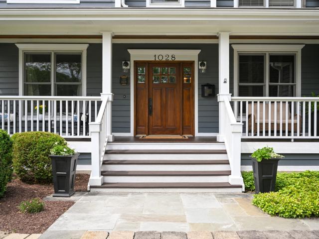 House for sale in Glen Ellyn, Illinois
