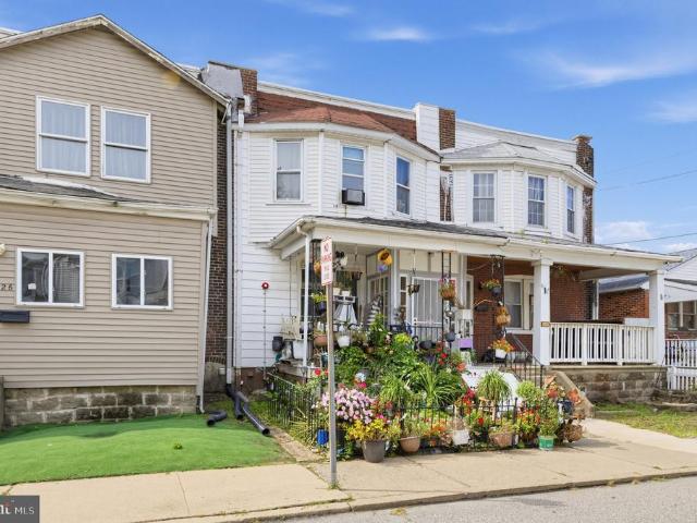 Townhouse for sale in Marcus Hook, Delaware County