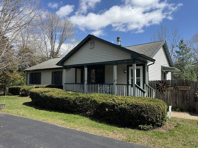 House for sale in Mount Carroll, Illinois