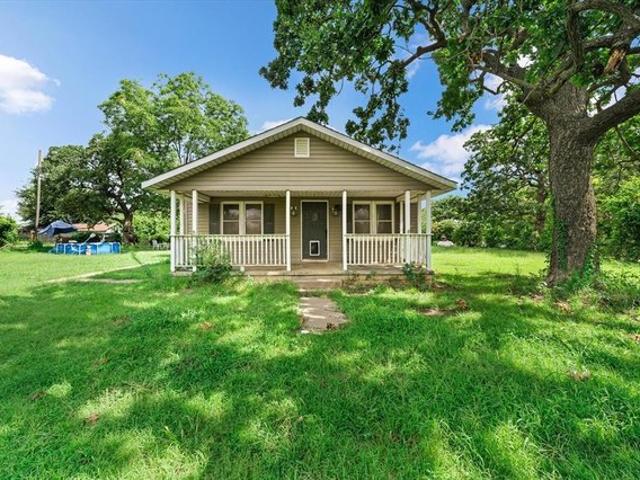 House for sale in Meeker, Oklahoma