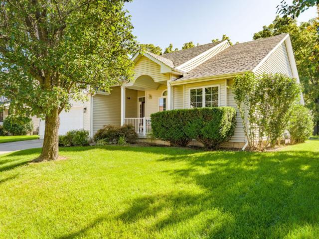 House for sale in Silvis, Illinois