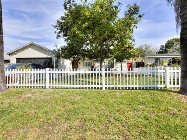 House for sale in Azusa, California
