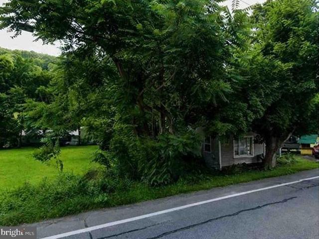 House for sale in Ellwood City, Pennsylvania